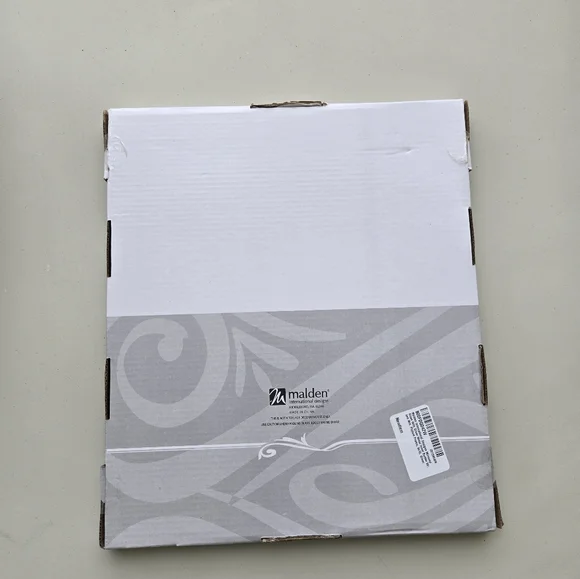 Malden Silver Photo Frame - Picture 2 of 2